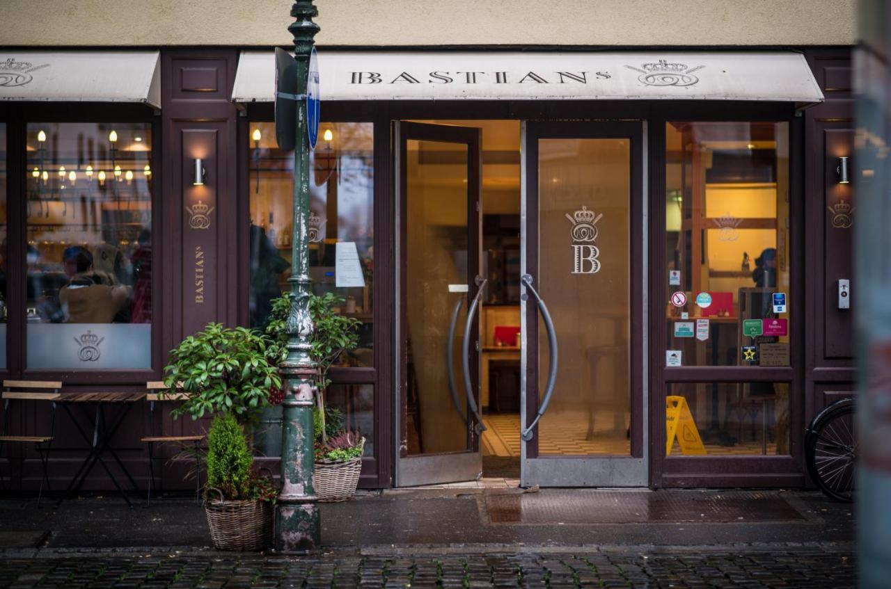 Altstadt Apartment Alisa Dusseldorf Ngoại thất bức ảnh
