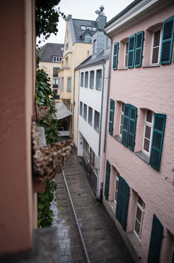 Altstadt Apartment Alisa Dusseldorf Ngoại thất bức ảnh