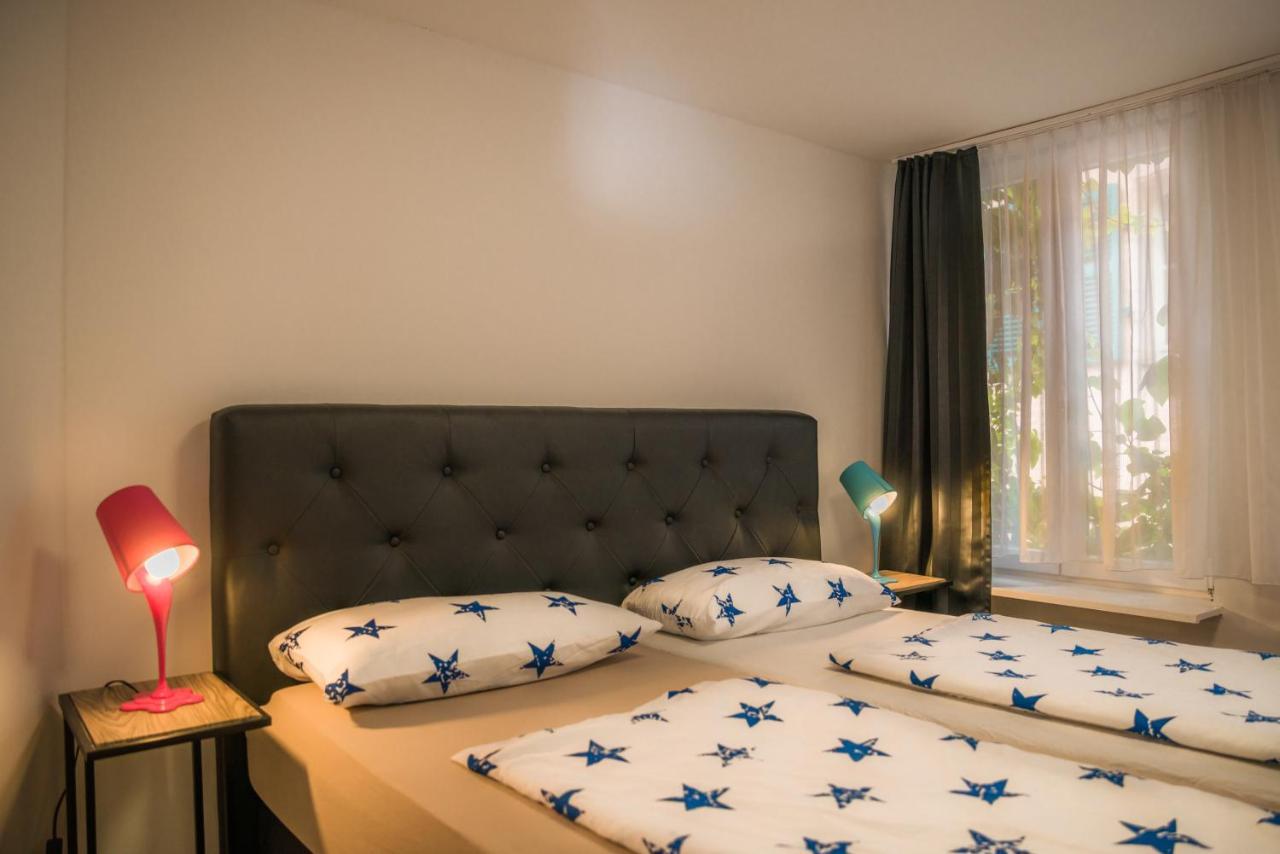 Altstadt Apartment Alisa Dusseldorf Ngoại thất bức ảnh